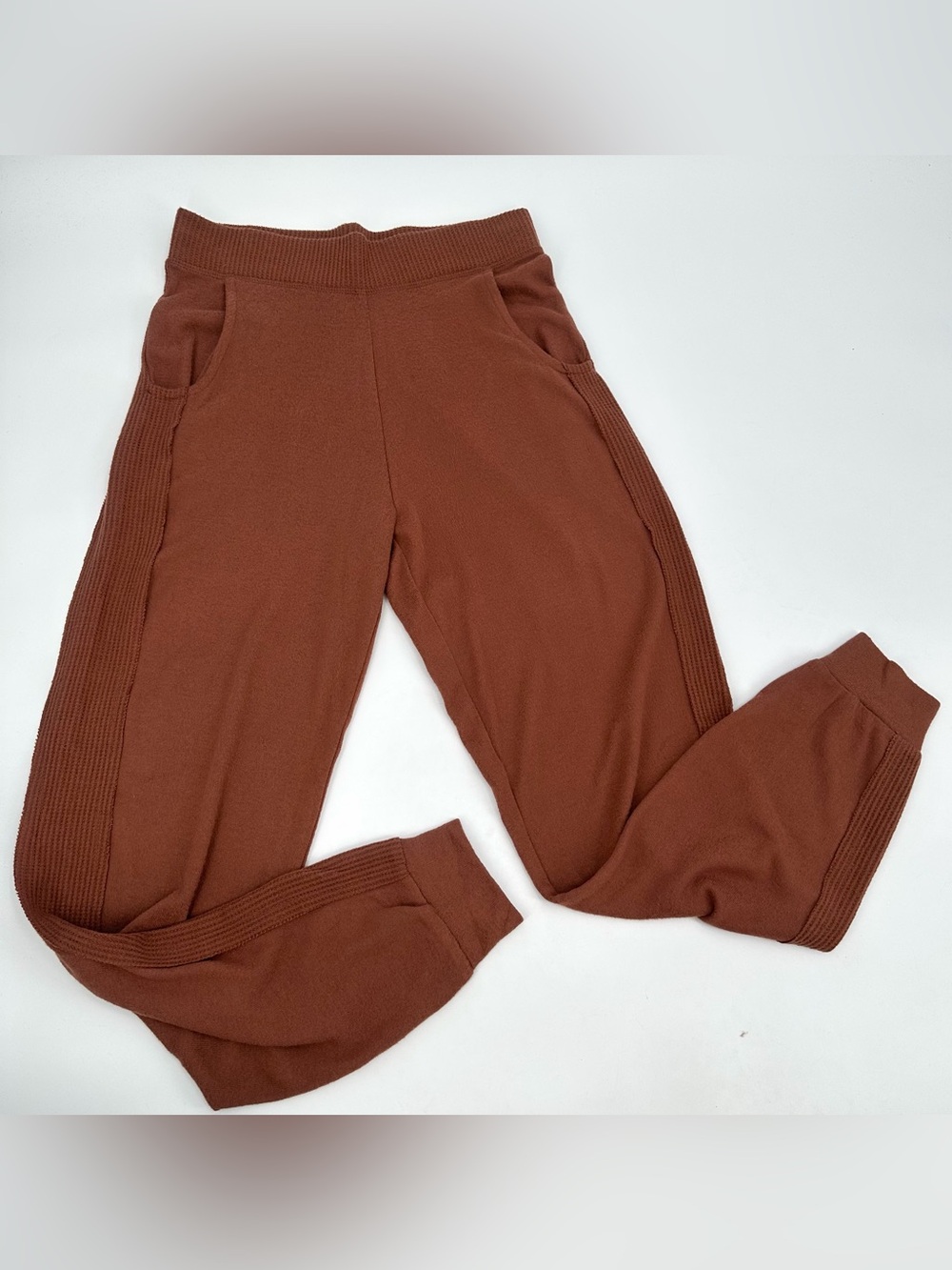 Double Zero Pants Womens S Small Casual Loungewear Jogger Brown Soft Knit NEW